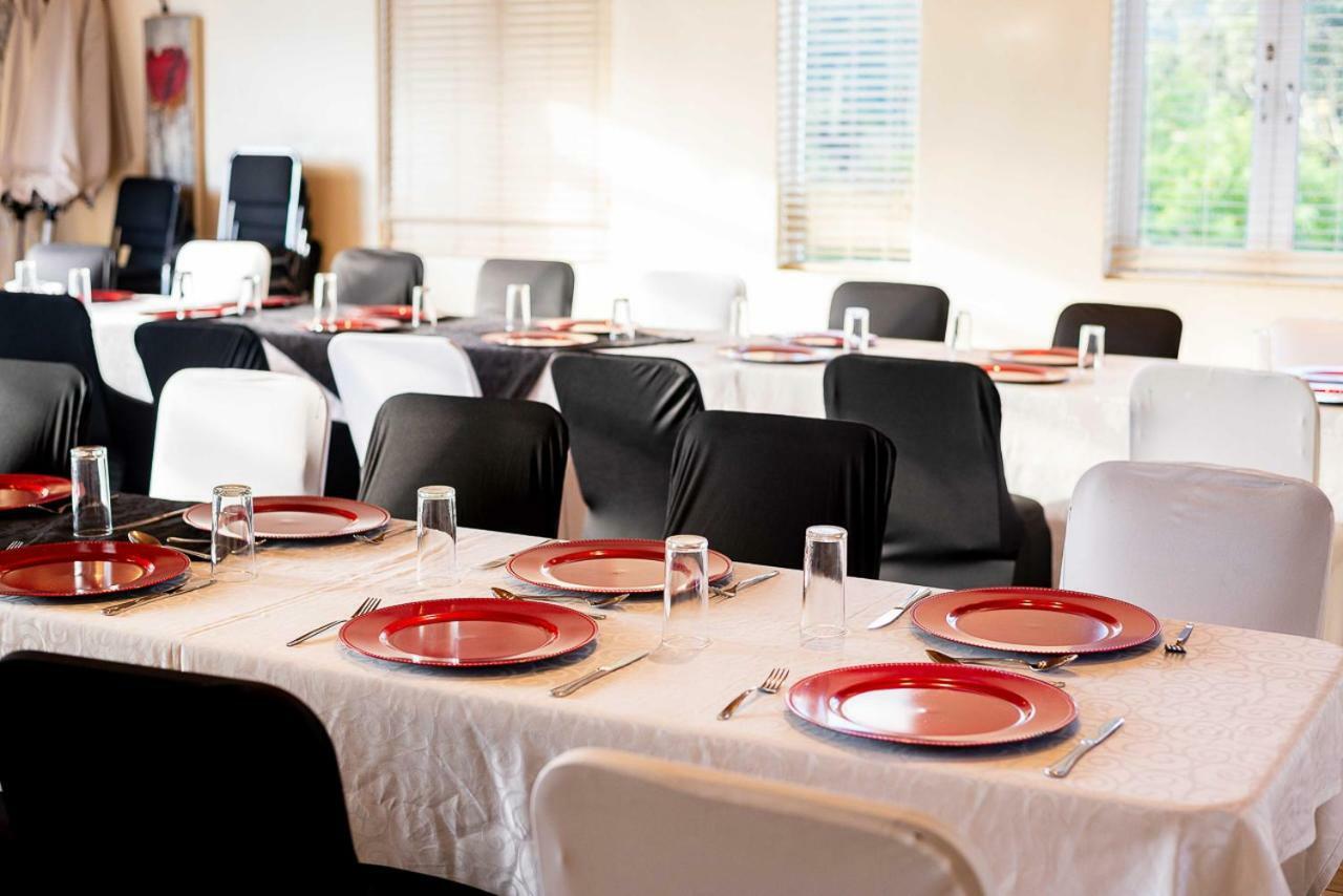 Ilawu Hotel Pietermaritzburg Bagian luar foto