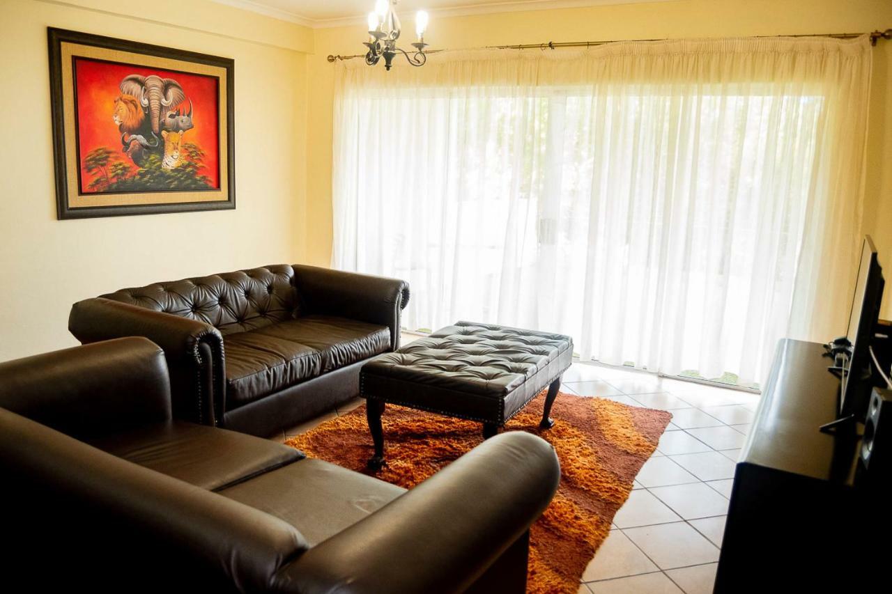 Ilawu Hotel Pietermaritzburg Bagian luar foto