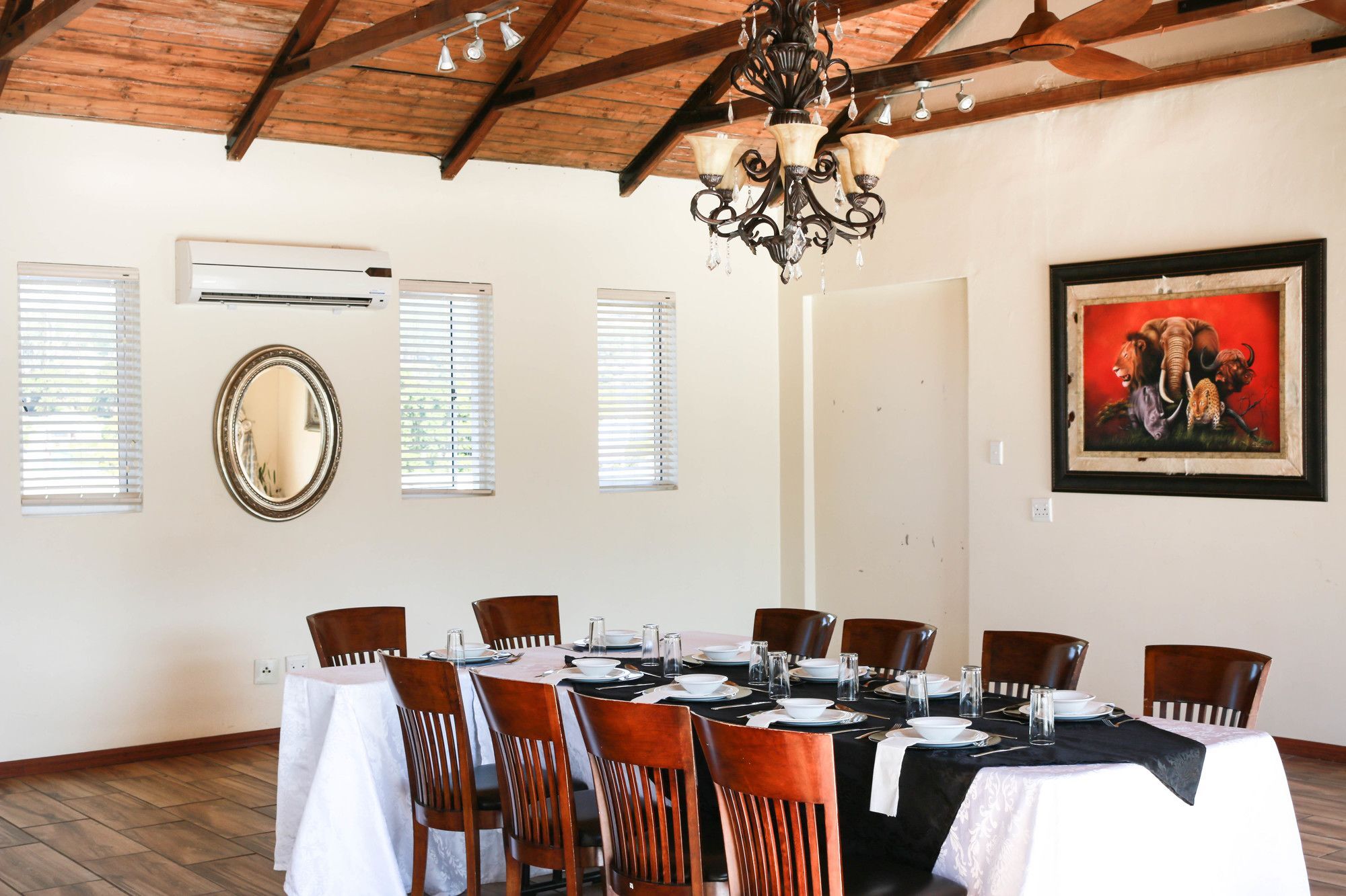 Ilawu Hotel Pietermaritzburg Bagian luar foto